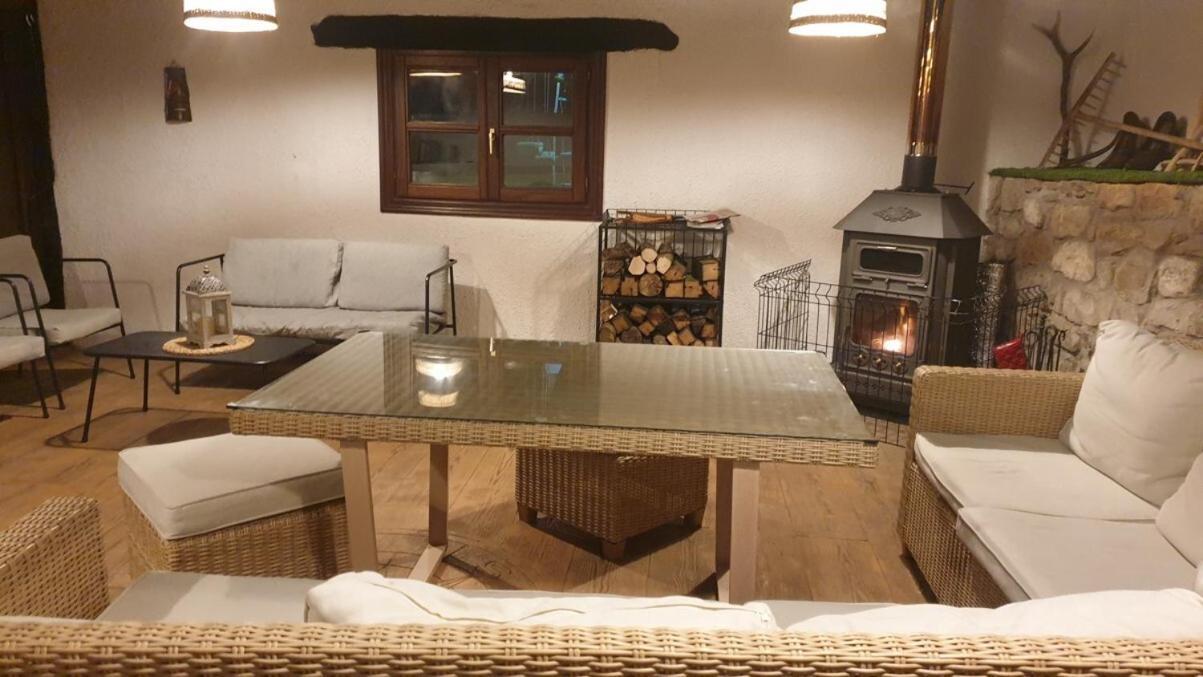 Casa Rural Caborzal Renedo De Cabuerniga Esterno foto