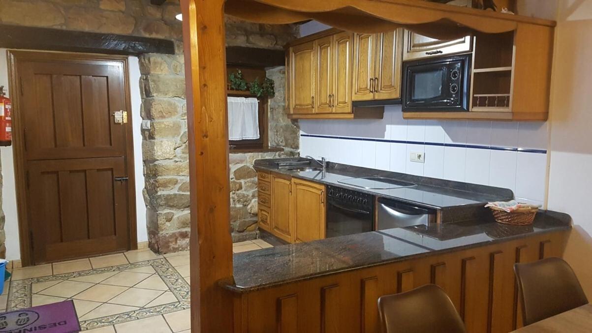 Casa Rural Caborzal Renedo De Cabuerniga Esterno foto