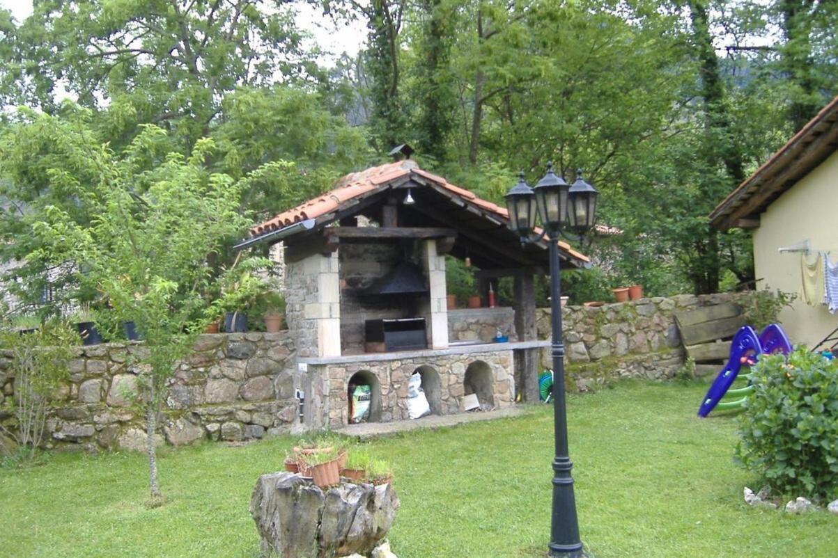 Casa Rural Caborzal Renedo De Cabuerniga Esterno foto