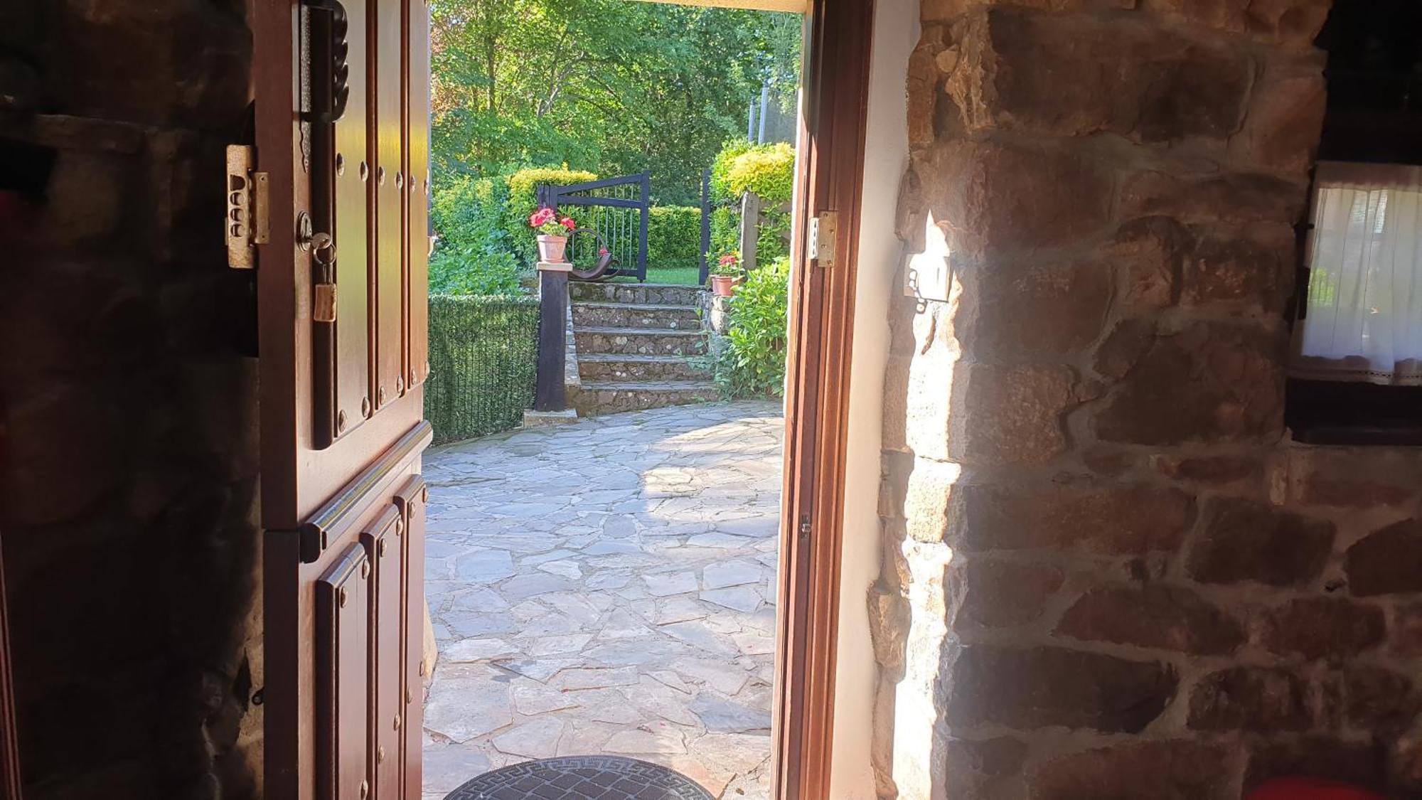 Casa Rural Caborzal Renedo De Cabuerniga Esterno foto